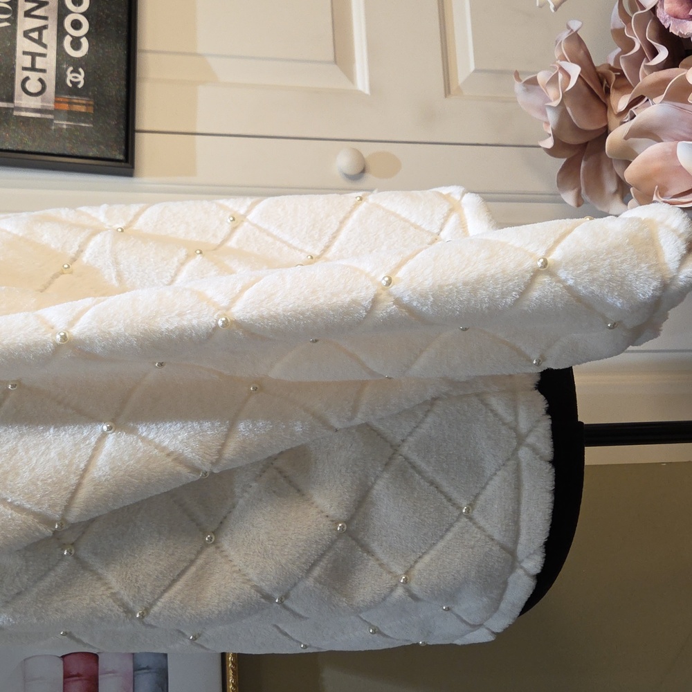 Nwt XL Sabrina Lauren Cozy Cream Teddy Jacket for Women With Pearls - Picture 13 of 17